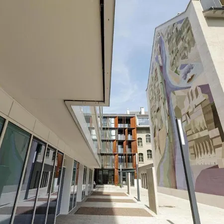 Urban Chic - Studio - Odra View&witolda Wroclaw